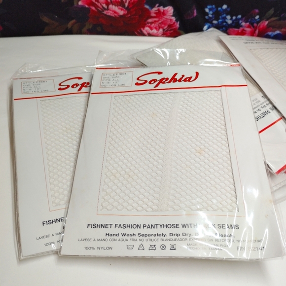 CLEARANCE Sophia Fishnet Stockings Lot OF 5 White Side Seams Back Seams Vintage - Picture 16 of 17